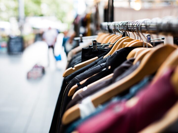 Volunteers needed at St Clare Hospice’s Scarlet Vintage & Retro shop
