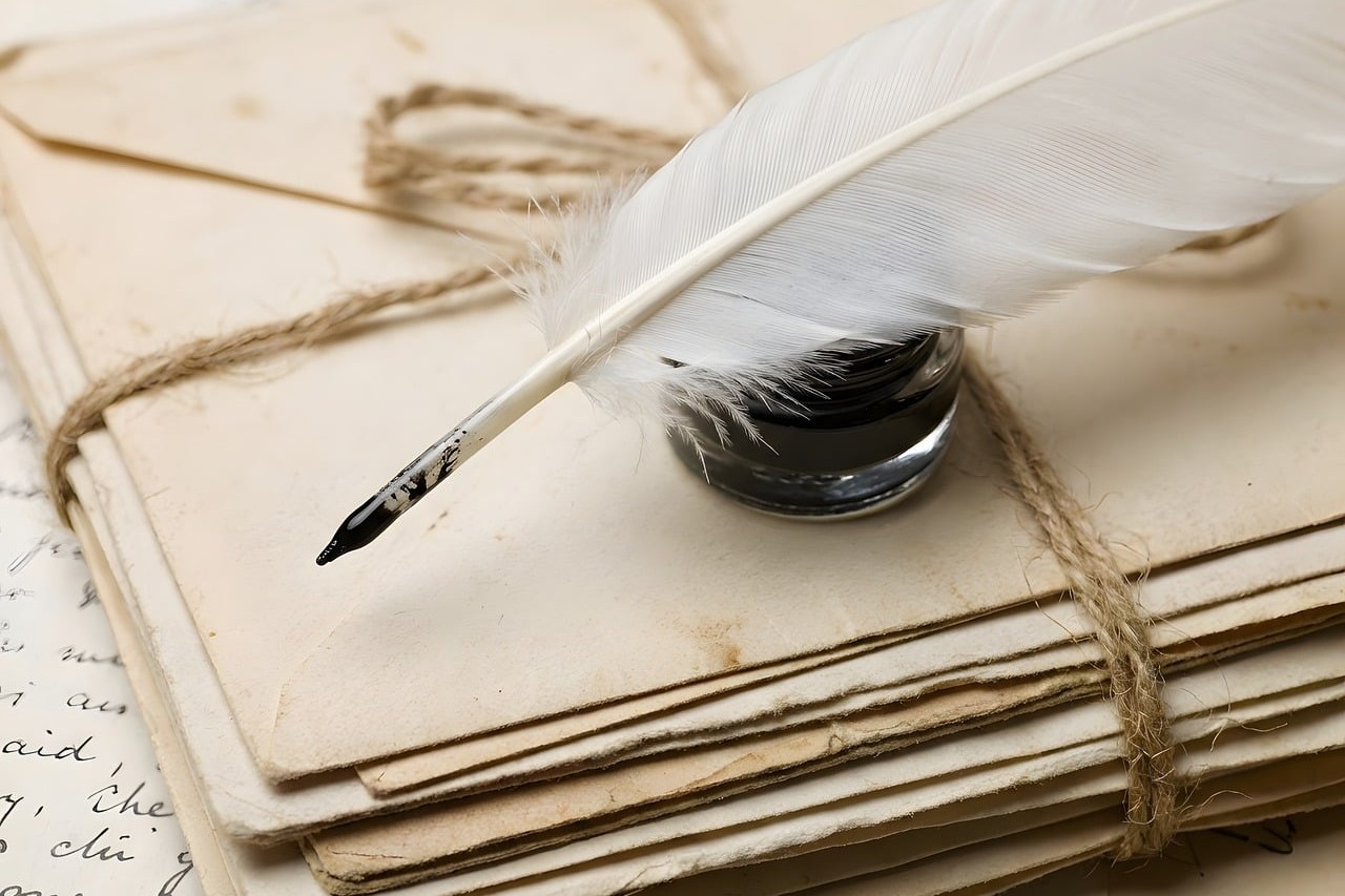 A note about Correct Communication Channels